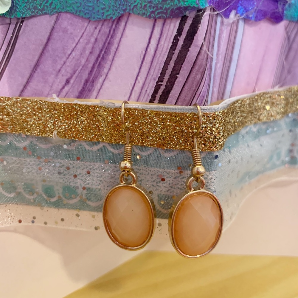 Clear Dangle earrings